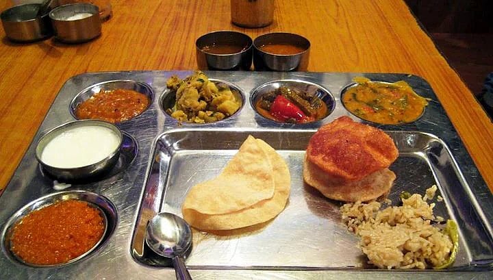 These State Canteens In Delhi Are Serving Up Serious Flavour On A Budget