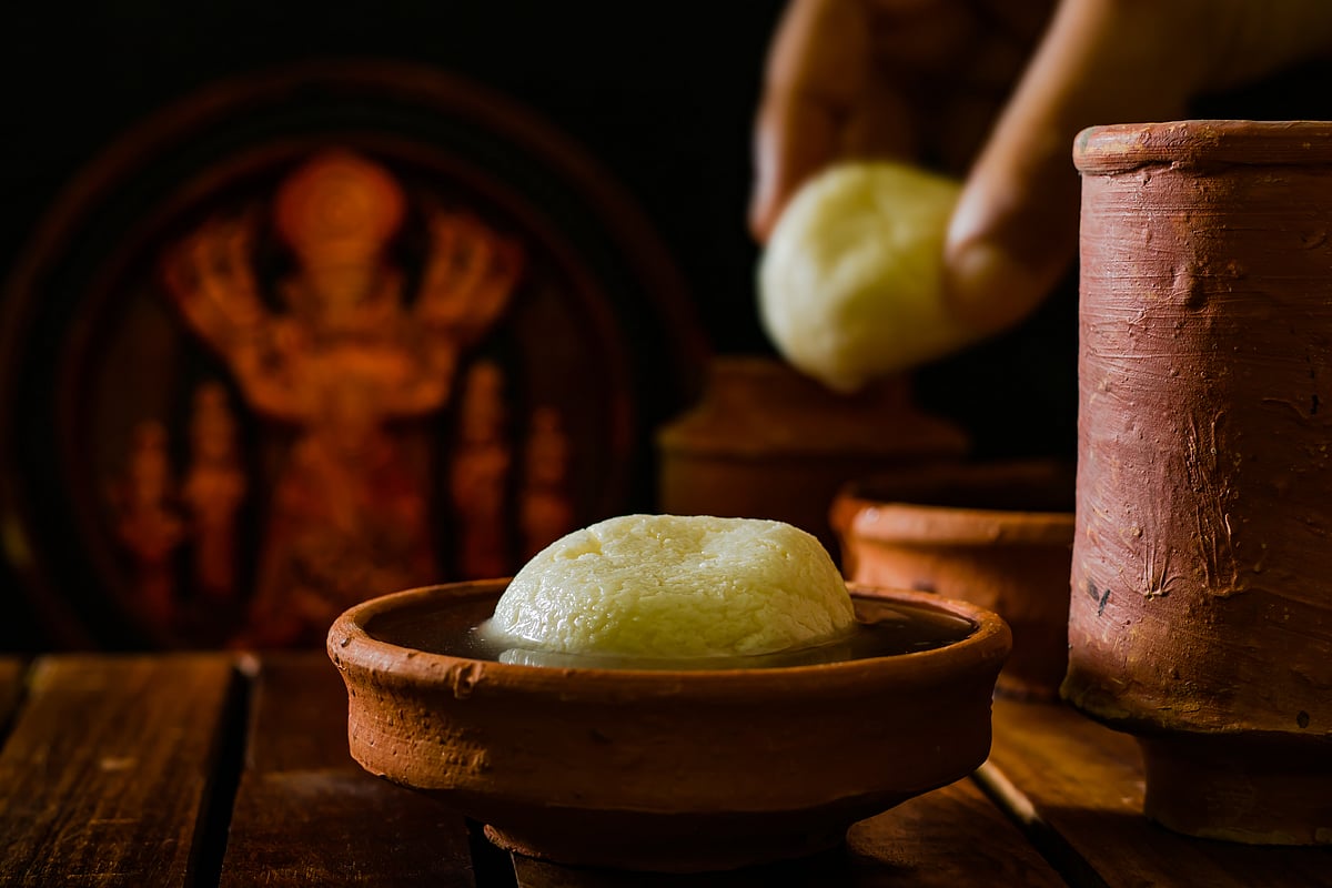 From Shorshe Ilish to Mishti Doi: Where To Eat The Best Bengali Food In CR Park