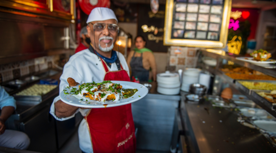 A Feast for the Senses: Exploring India’s Vibrant Street Food Markets